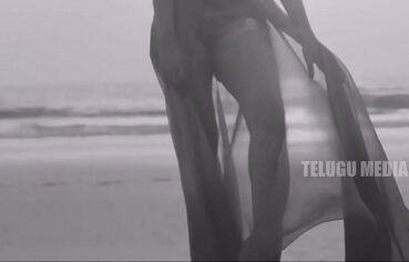 Sexy video priyanka chopra ka